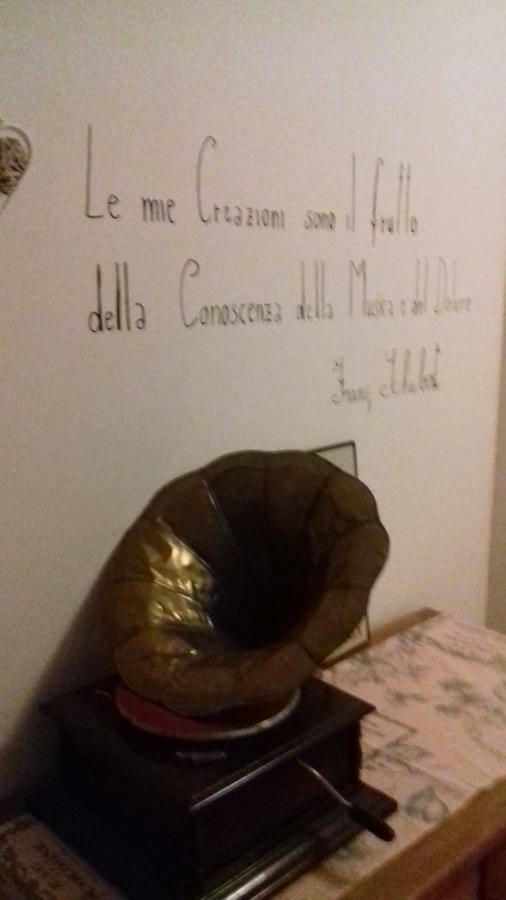 La Casa Della Musica Apartment Gorizia Bagian luar foto
